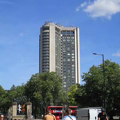 The London Hilton on Park Lane by Kjetil Balog