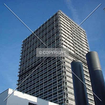 UN-Hochhaus by Nephilim