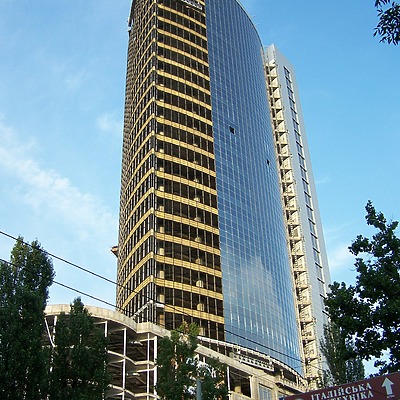Parus Business Center by Florian Barbier