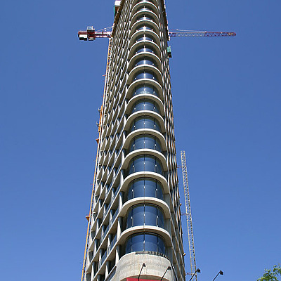 Vesteda Toren by Michiel van Dijk
