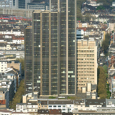 LVA Hauptgebäude by Michiel van Dijk