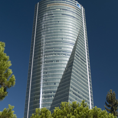 Torre Espacio by Cesar Serrano