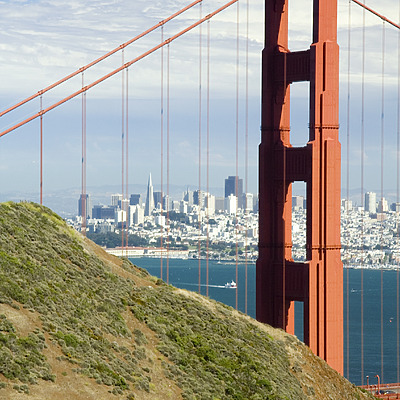 Golden Gate Bridge by Pavel Toczynski