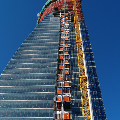 Torre Espacio by Cesar Serrano