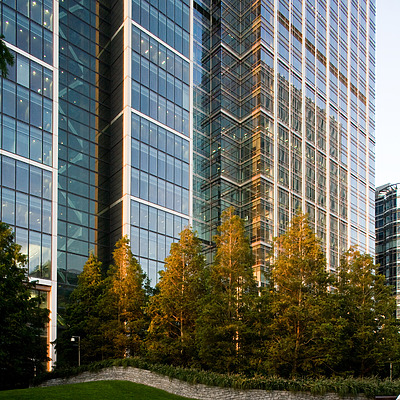 25 Canada Square by Pavel Toczynski