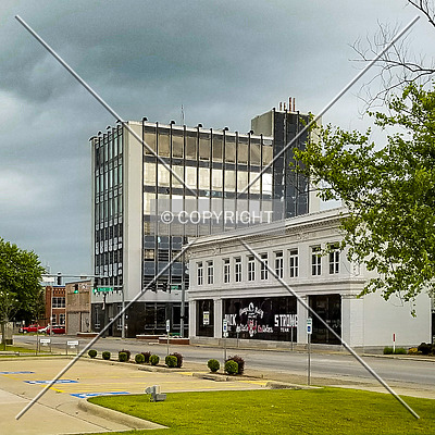 Bank of America Building by Ryan Hildebrand