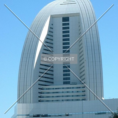 Yokohama Grand InterContinental Hotel by Andrew Stewart