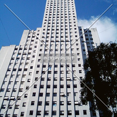 Edificio Alas by Maximiliano Buono