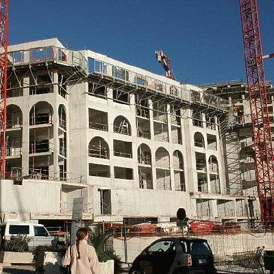 Les Terrasses du Port by Huopa