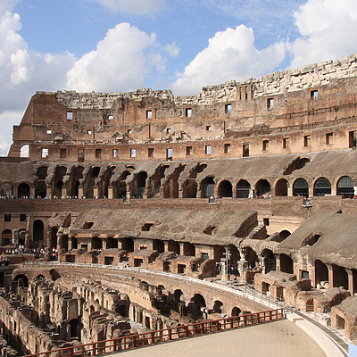 Colosseo by Michiel van Dijk