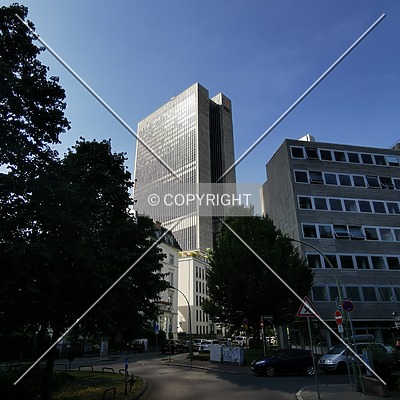 Frankfurter Büro Center by Nephilim