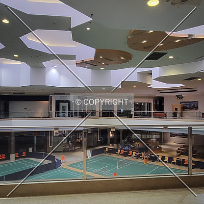 Chesterfield Mall by Ryan Hildebrand