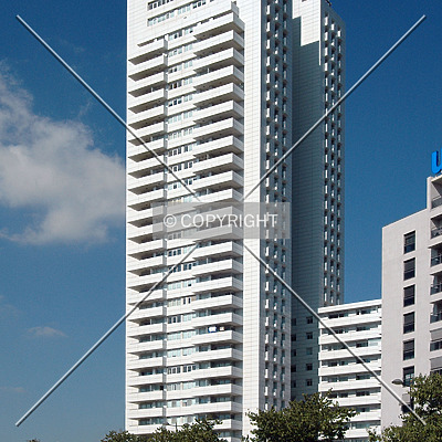 Torre de Francia by Jorge Molina