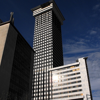 Plaza Tower by Rodney Gunn