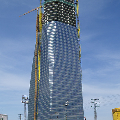 Torre de Cristal by Cesar Serrano