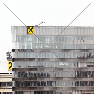 Raiffeisen-Holding Hochhaus by Nephilim