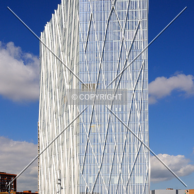 Torre Diagonal Zero Zero by David Guija