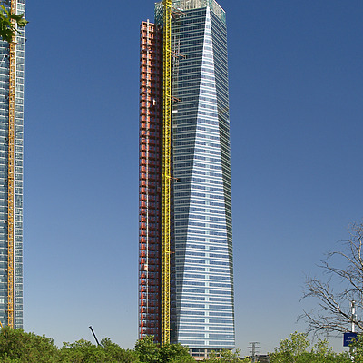 Torre de Cristal by Cesar Serrano