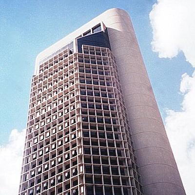 One Shoreline Plaza - South Tower by Kevin Lehnhardt