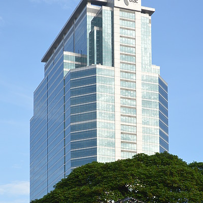 Chamchuri Office Tower by Huopa