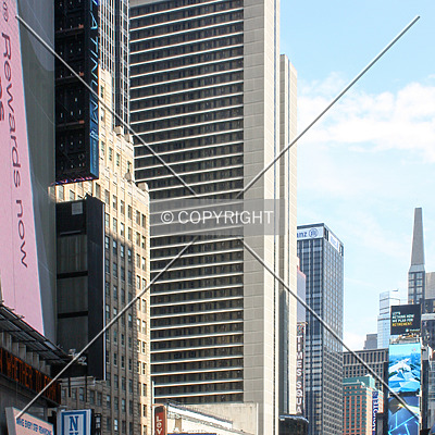 New York Marriott Marquis by Ryan Hildebrand