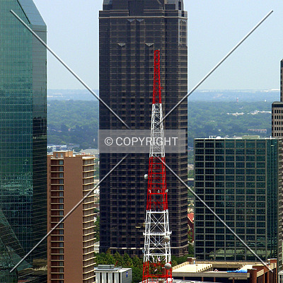 Trammell Crow Center by Chris Patriarca