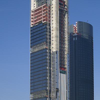 Torre Caja Madrid by Cesar Serrano