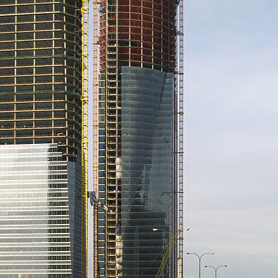 Torre Espacio by Cesar Serrano