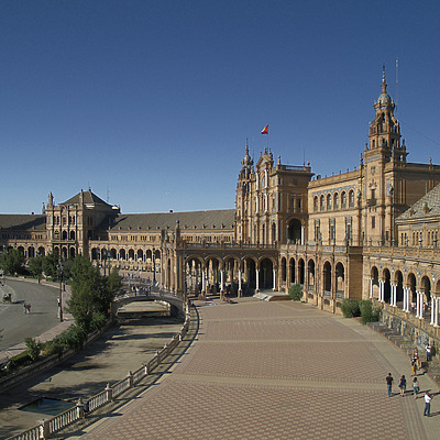 Palacio de España by Cesar Serrano