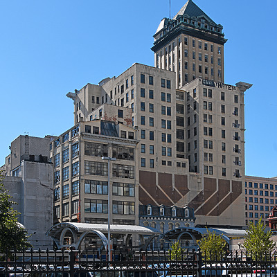 Centre City Building by John W. Cahill