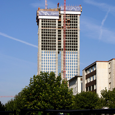 OpernTurm by Daniel Kieckhefer