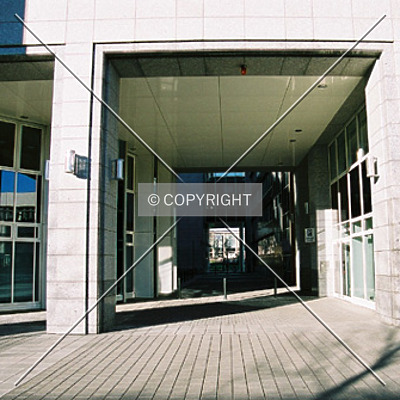 Haus der Wirtschaft - Turm 2 by Nephilim