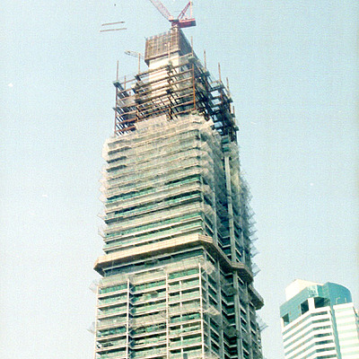 Hong Kong New World Tower by Huopa