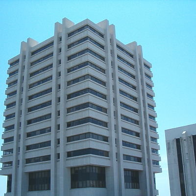 Baptist Medical Pavilion by Rodney Gunn