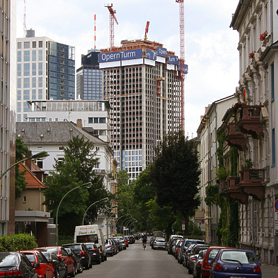 OpernTurm by Daniel Kieckhefer