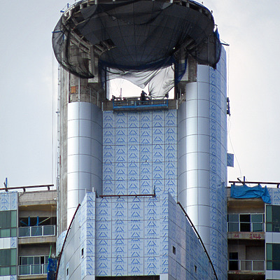 Millennium Residence 1 by Horst Kiechle
