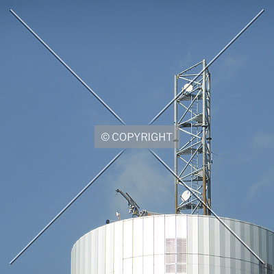 Taunus Tower by Nephilim