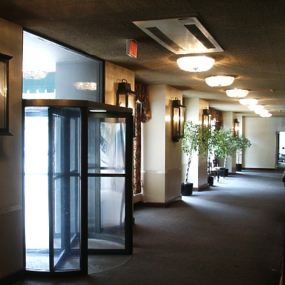 Hotel Père Marquette by Daniel Kieckhefer