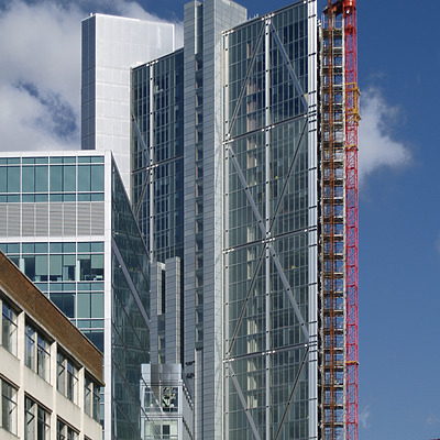 The Broadgate Tower by Cesar Serrano