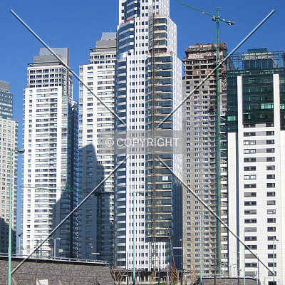 Torre Renoir 1 by Maximiliano Buono