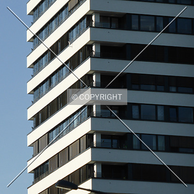 Lyoner Straße 19 by Nephilim