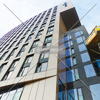 Motel One Hauptbahnhof by Nephilim
