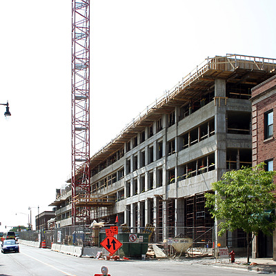 415 Premier Apartments by Daniel Kieckhefer