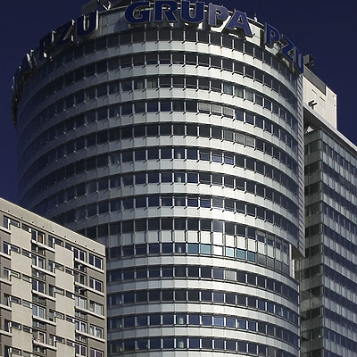 PZU Tower by Pavel Toczynski