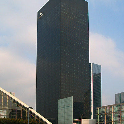 Tour Areva by Cesar Serrano