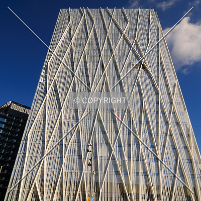 Torre Diagonal Zero Zero by David Guija