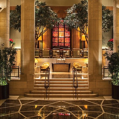 Four Seasons Hotel by Four Seasons