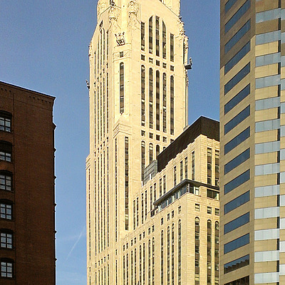 LeVeque Tower by Ryan Hildebrand