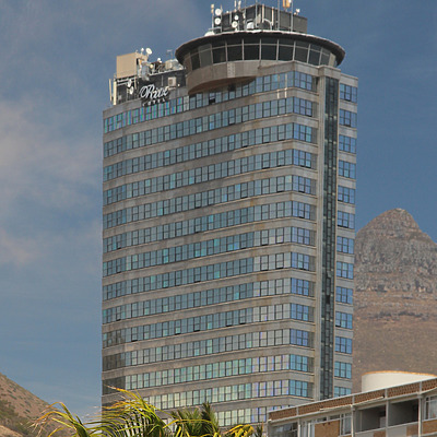 Cape Town Ritz Hotel by Kjetil Balog