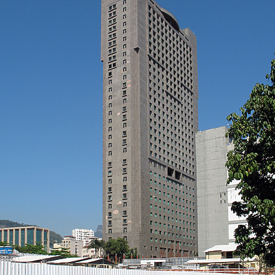 Rio Metropolitan by Virgilio Grimaldi